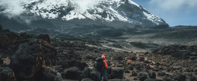 Ruta Northern Circuit - Day 7 - Trekking desde el Campamento 3rd Cave hasta School Hut